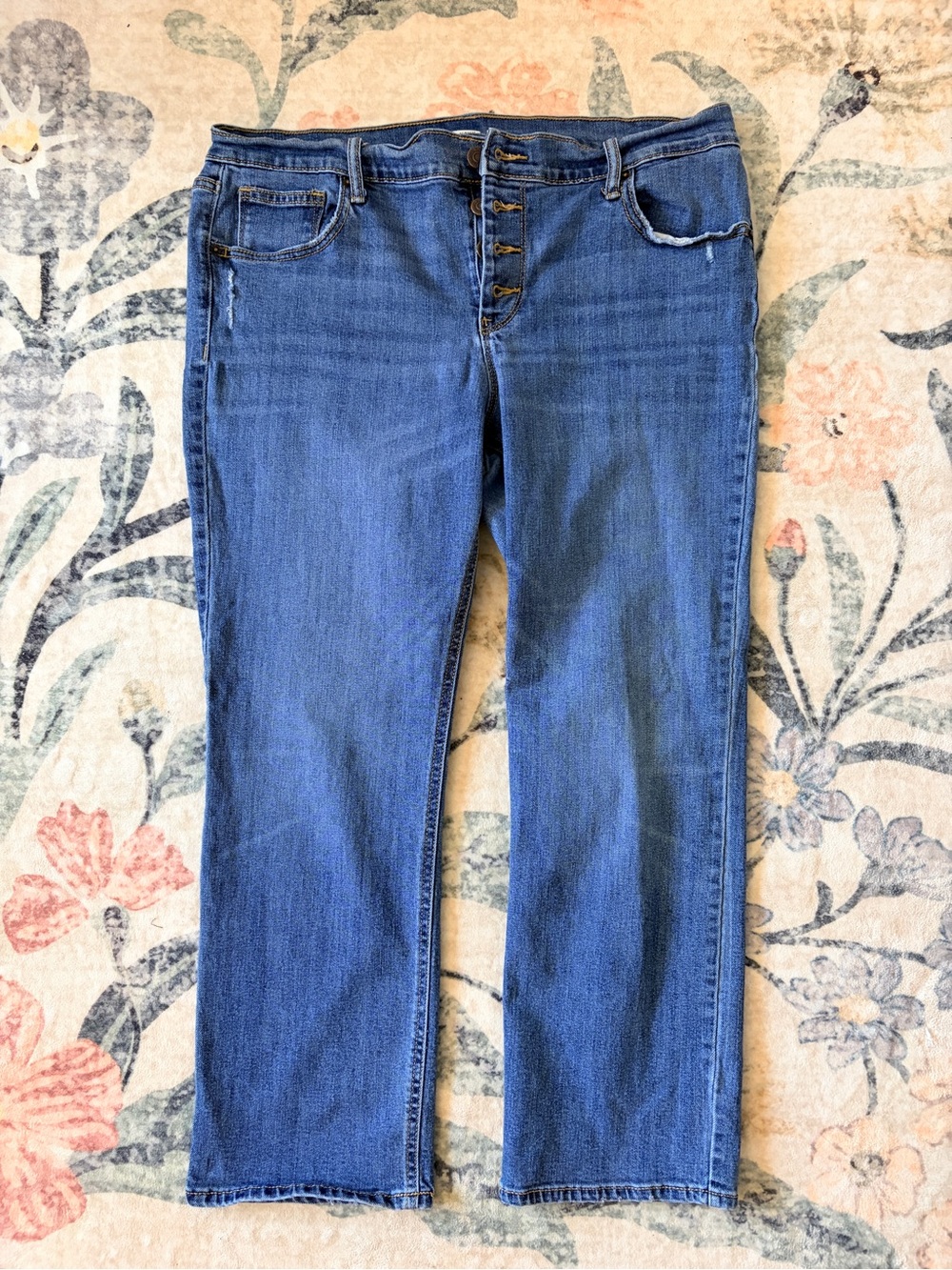 Old Navy Women’s Straight-Leg Button-Fly Jeans in Blue